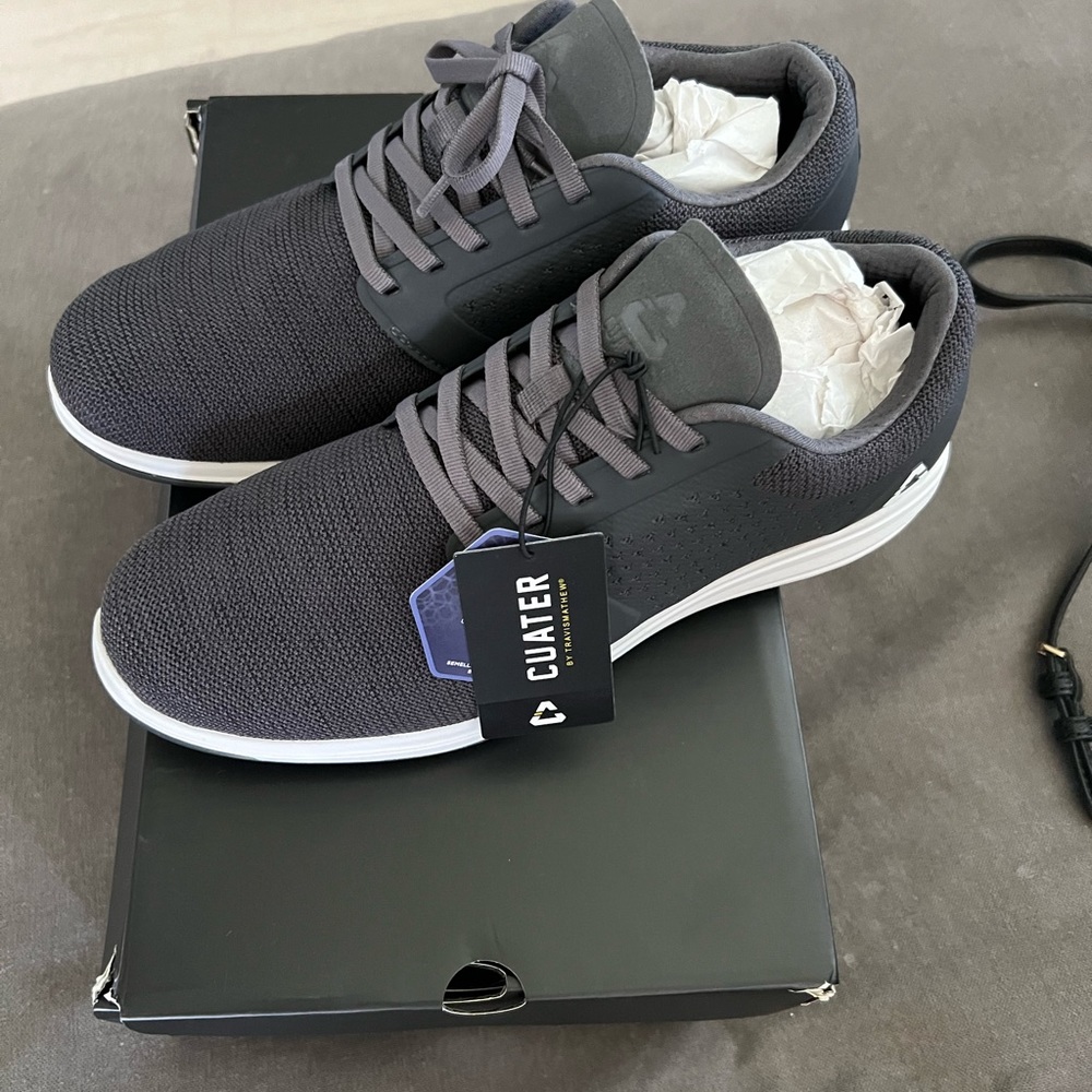 Cuater by Travis Matthew - Mens golf shoes size 9.5 heather gray BRAND NEW